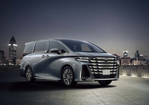 ヴェルファイアの画像